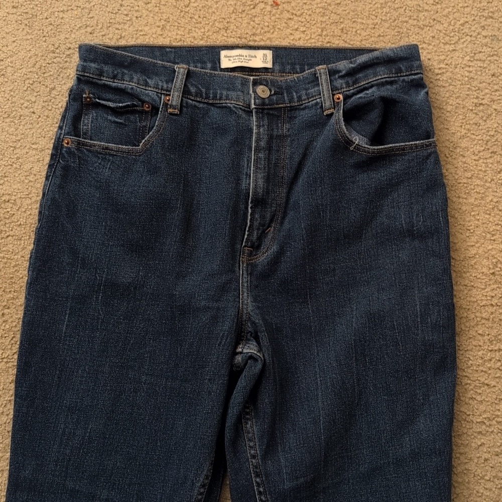 Abercrombie & Fitch The '90s Slim Straight Ultra High Rise Jeans Size 12/31 - Picture 4 of 7